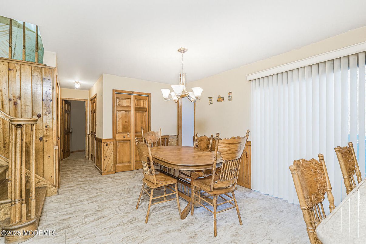 Chandelier, Dining room, Interior, Marble