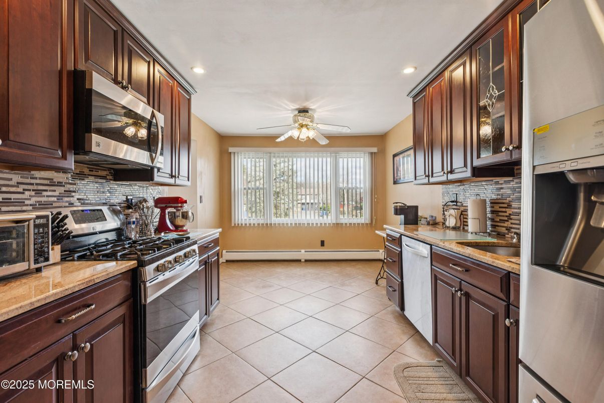 Interior, Kitchen, Recessed Lighting
