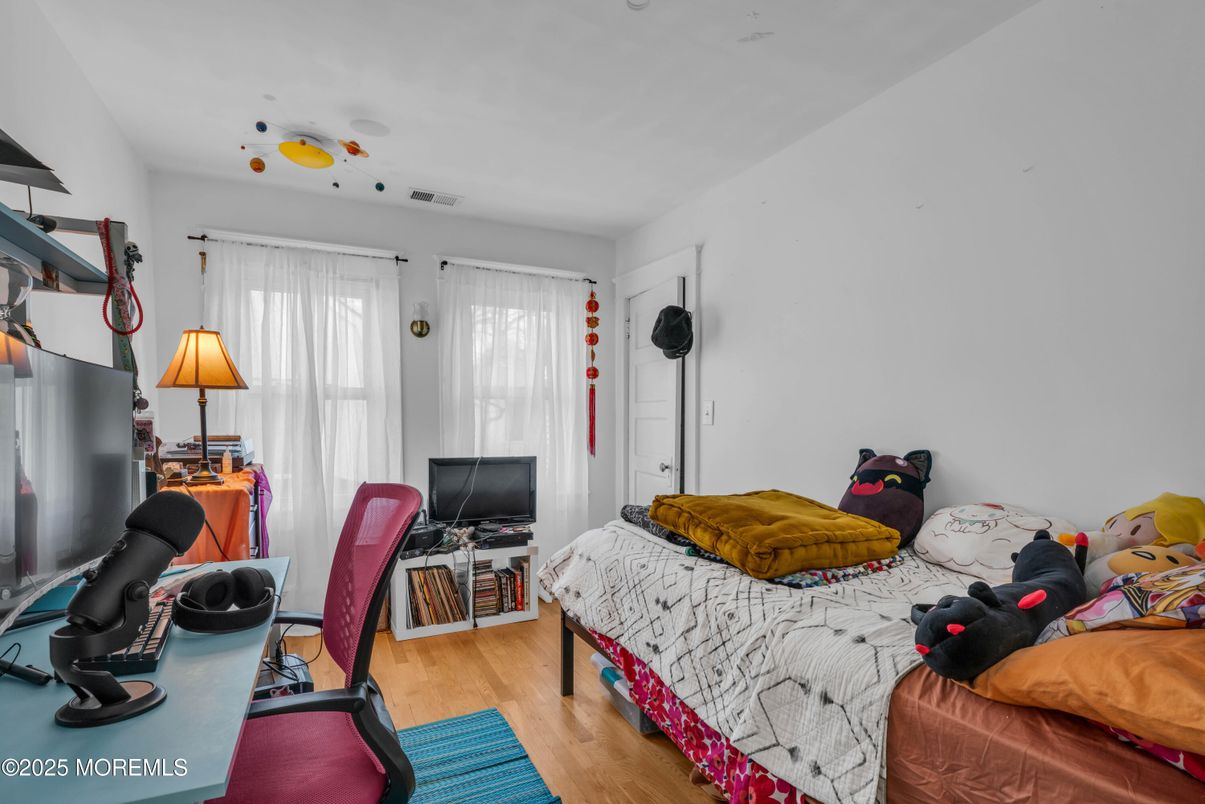 Bedroom, Home Office, Interior, Wood Texture Flooring