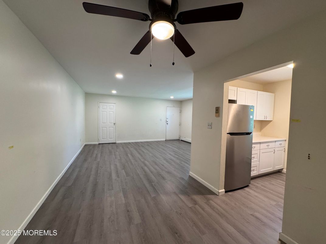 Empty room, Interior, Kitchen, Recessed Lighting, Wood Texture Flooring