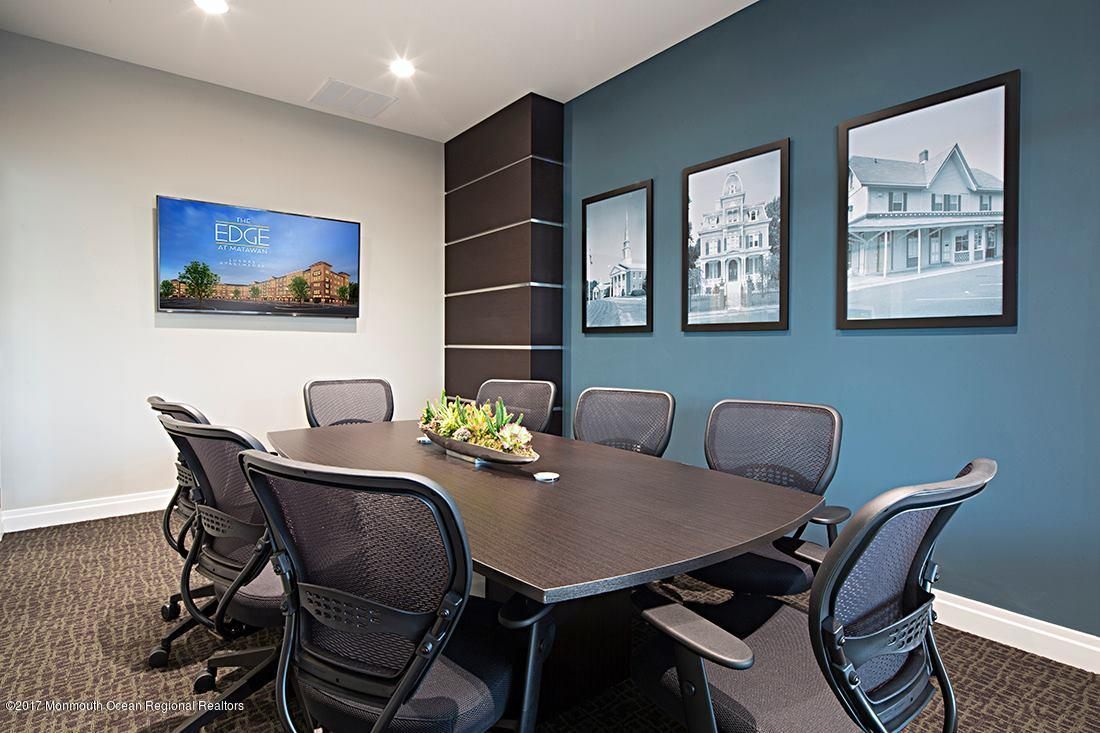 Dining room, Interior, Recessed Lighting