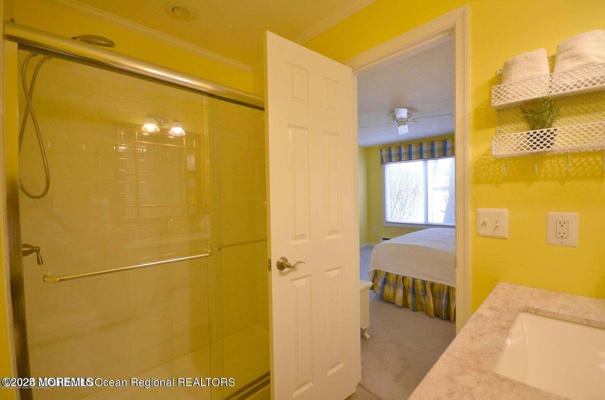 Bathroom, Bedroom, Glass Shower, Interior