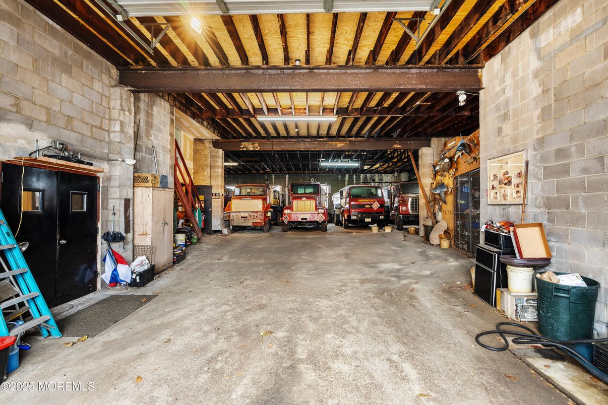 Garage, Interior, Stone Walls, Wooden Beams
