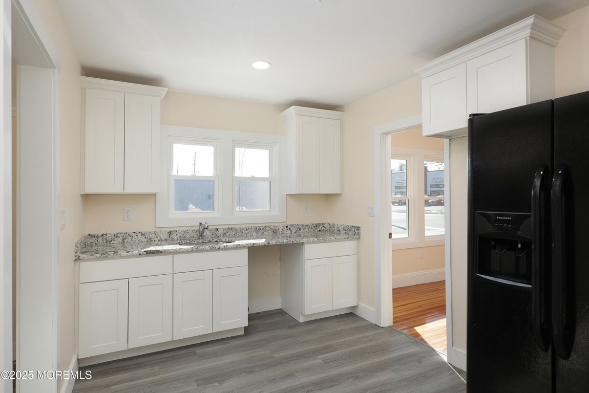 Interior, Kitchen, Recessed Lighting, Wood Texture Flooring