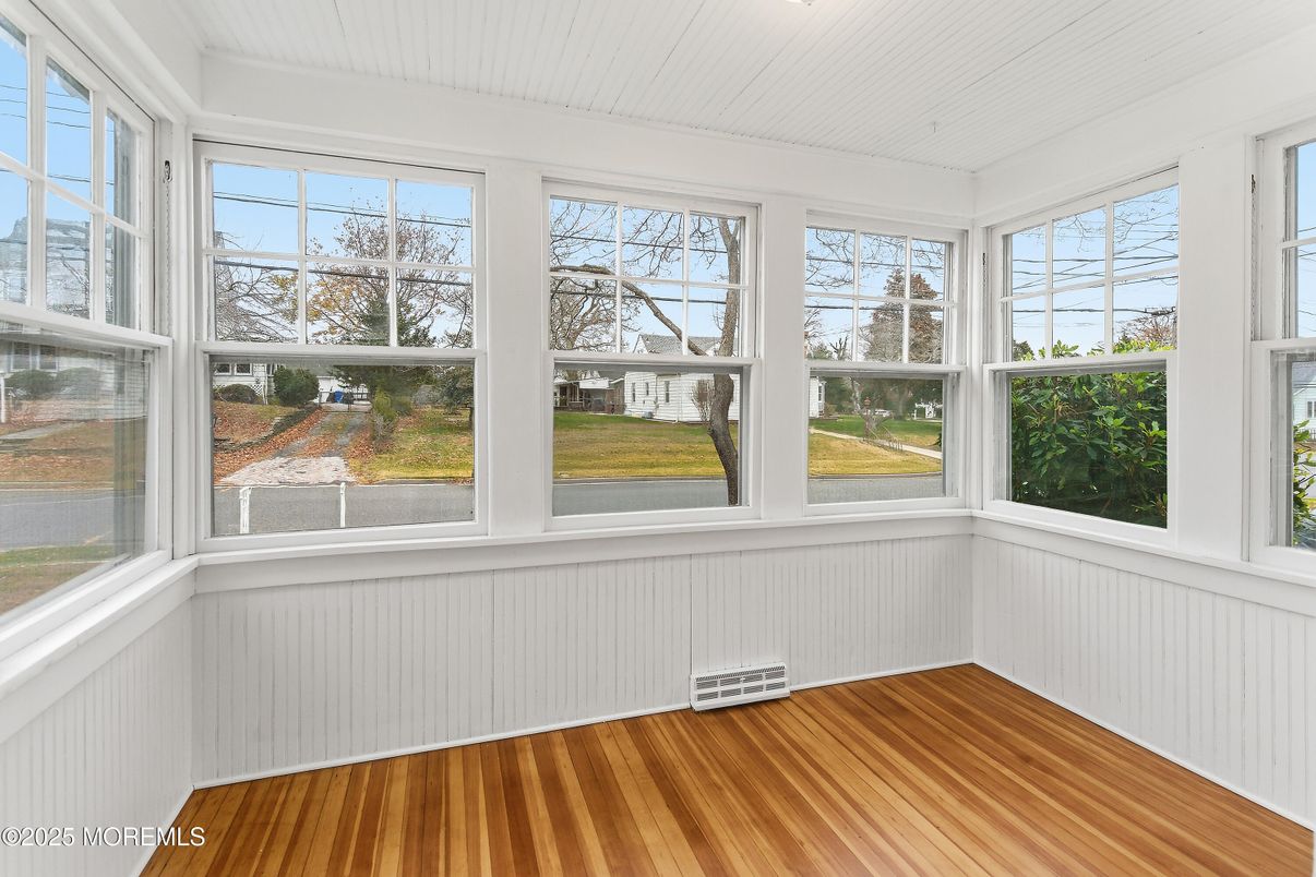 Interior, Sun Room, Wood Texture Flooring