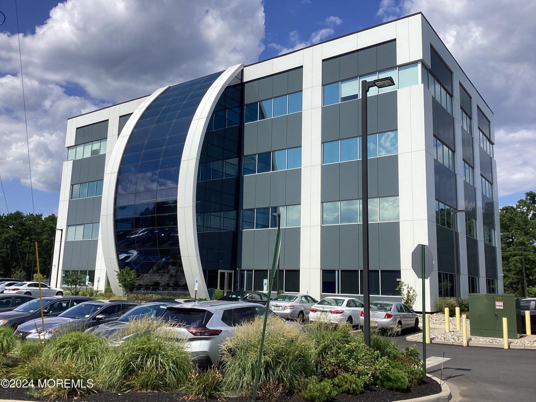 Exterior, Facade, Highrise