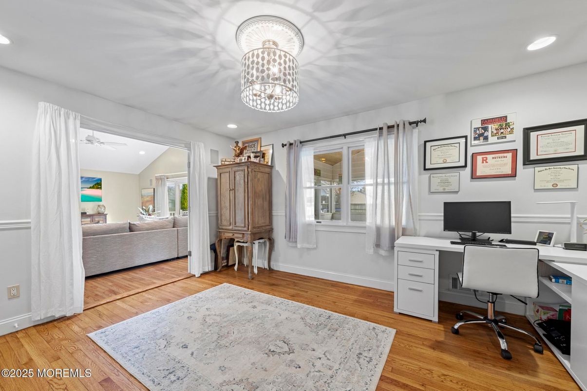 Chandelier, Home Office, Interior, Recessed Lighting, Wood Texture Flooring