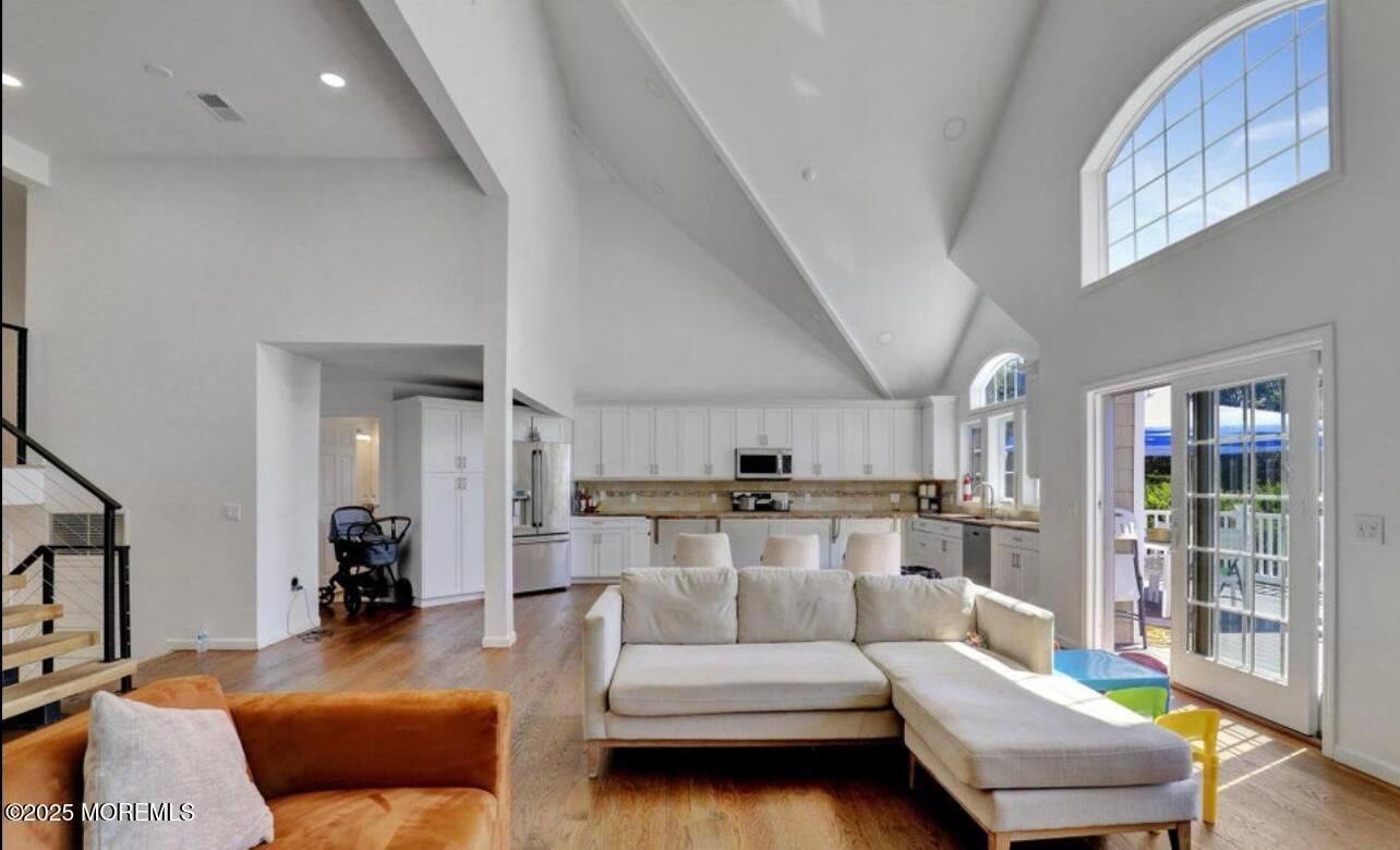 Interior, Kitchen, Living room, Recessed Lighting, Wood Texture Flooring