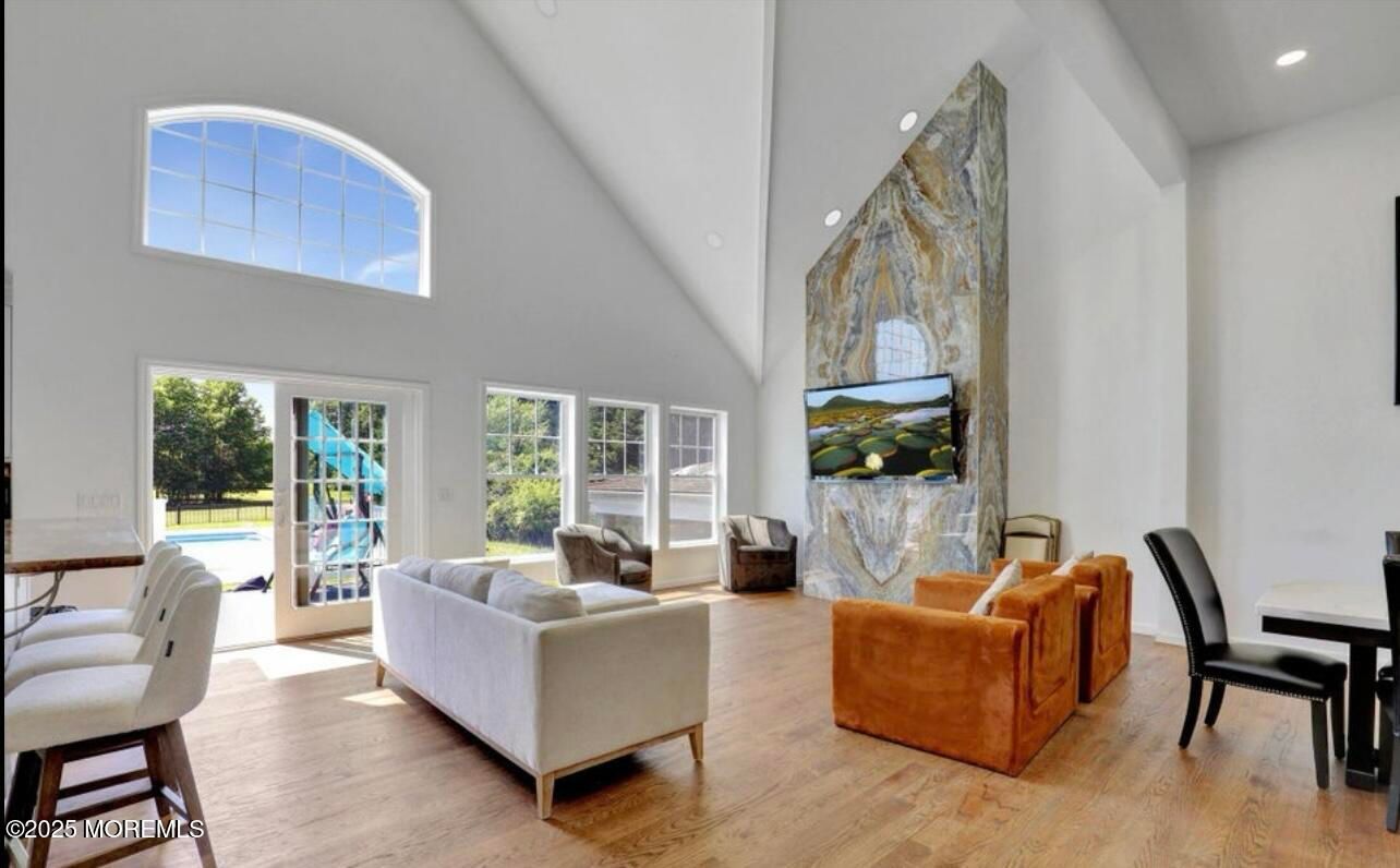 Dining room, Interior, Living room, Recessed Lighting, Wood Texture Flooring