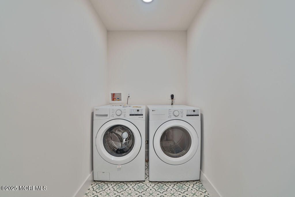 Interior, Recessed Lighting, Washer