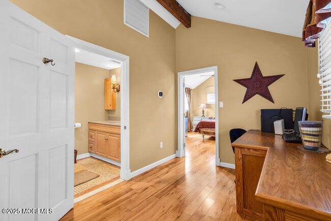 Bathroom, Interior, Recessed Lighting, Wood Texture Flooring