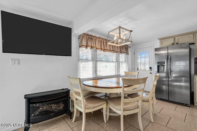 Dining room, Interior, Kitchen, Stainless Steel Appliances