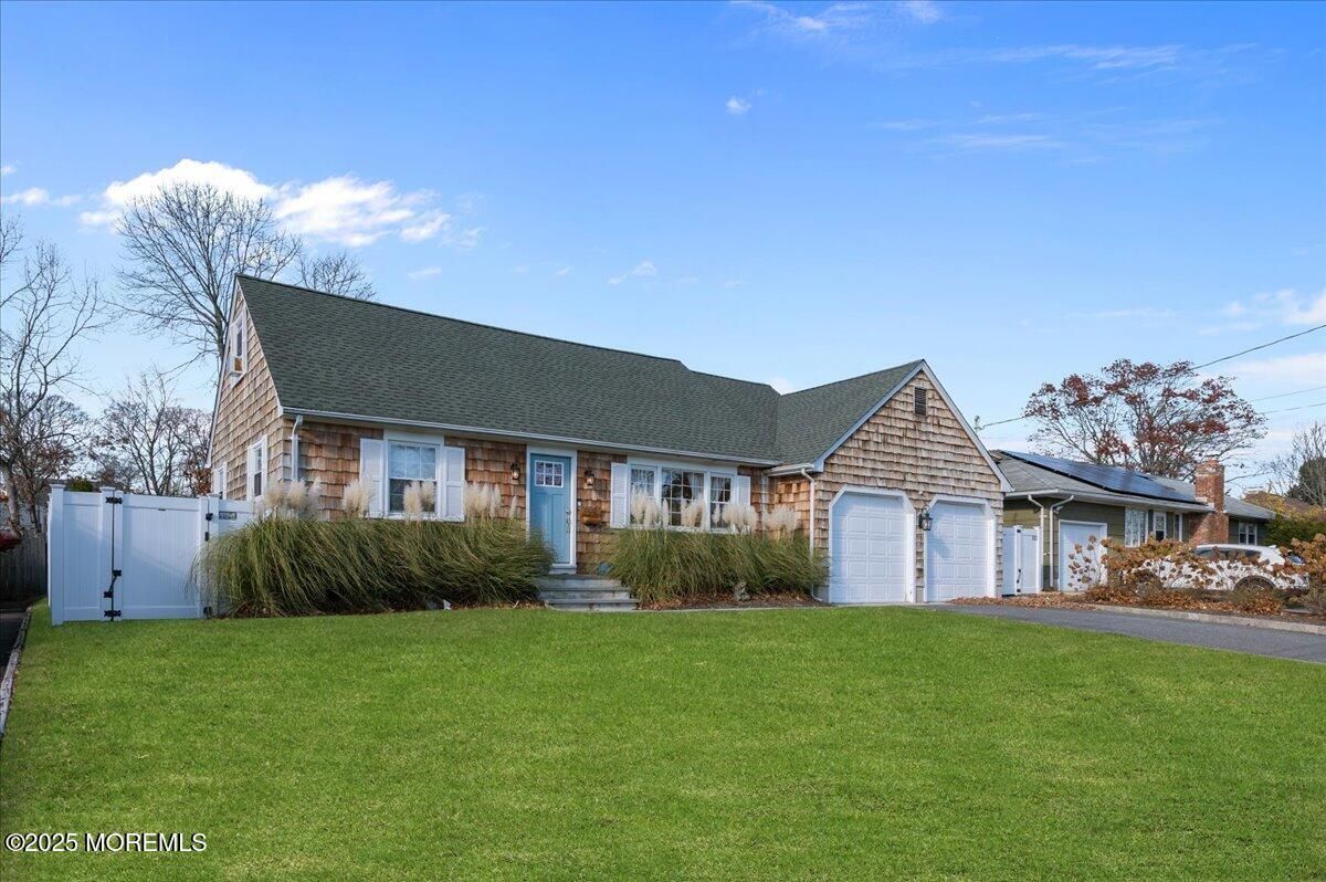 Attached, Backyard, Exterior, Facade, Cape Cod