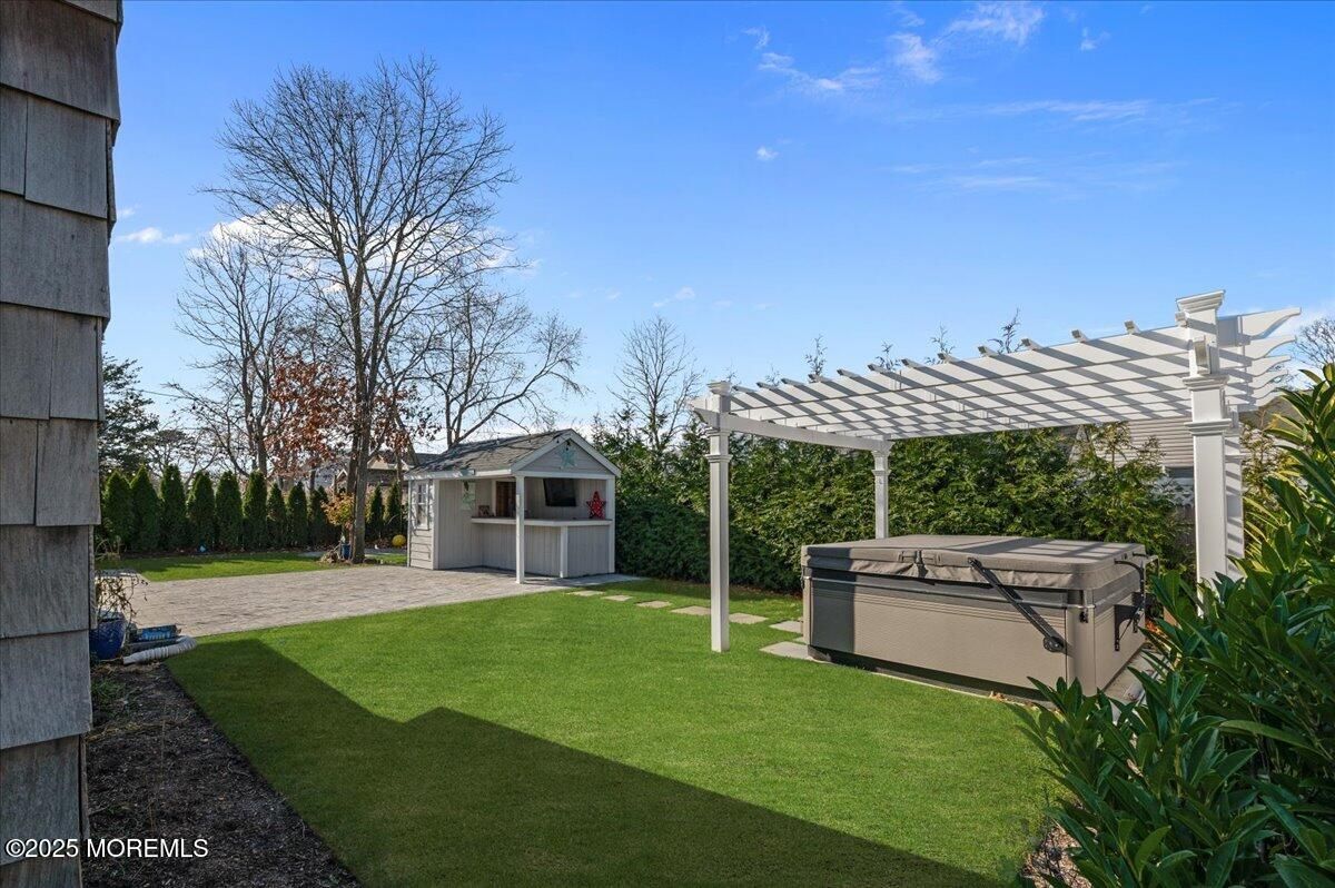 Backyard, Exterior, Hot Tub