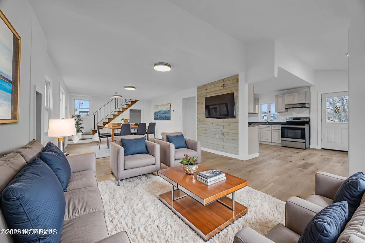 Interior, Kitchen, Living room, Stainless Steel Appliances, Wood Texture Flooring