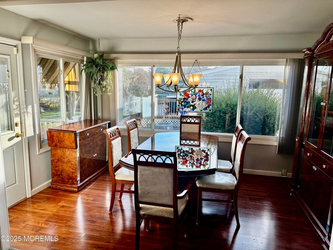 Chandelier, Dining room, Interior, Pendant Lights, Wood Texture Flooring