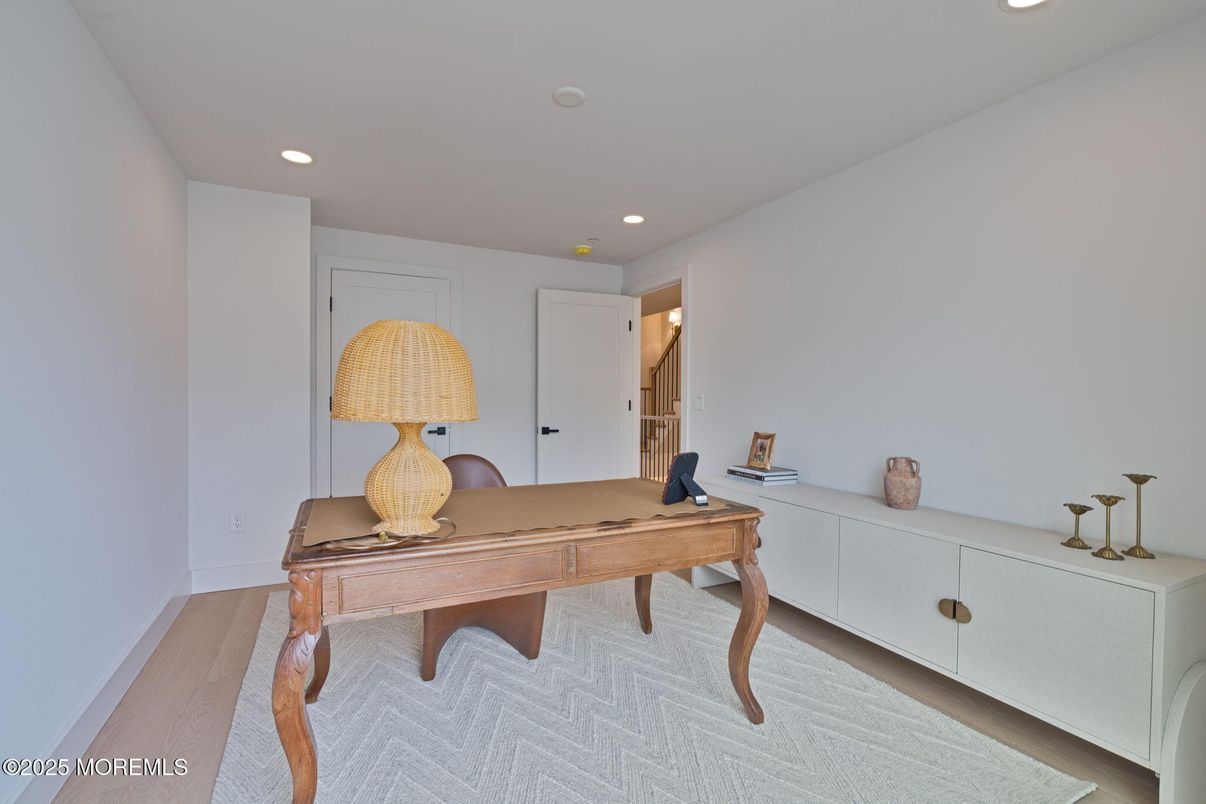 Home Office, Interior, Recessed Lighting, Wood Texture Flooring