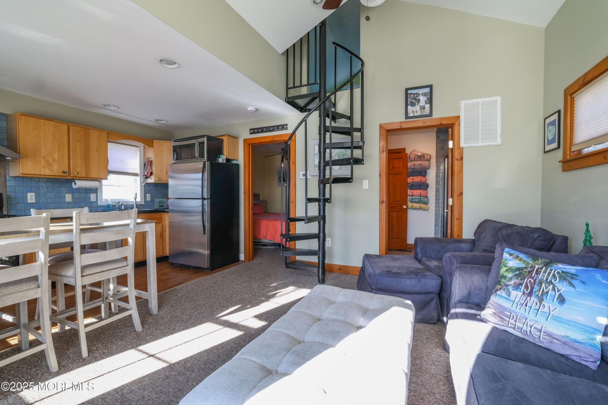 Dining room, Interior, Kitchen, Living room, Recessed Lighting
