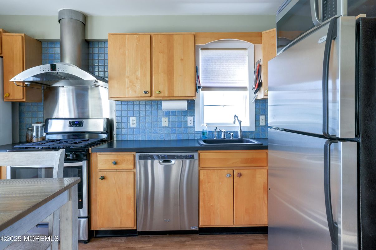 Interior, Kitchen, Stainless Steel Appliances, Wood Texture Flooring