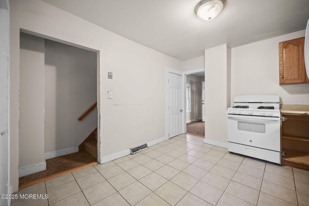 Empty room, Interior, Kitchen