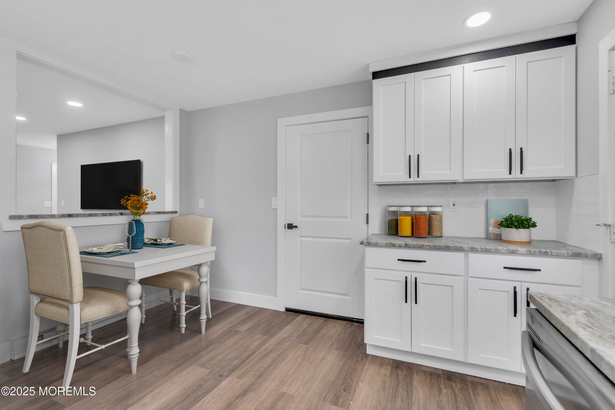Dining room, Interior, Recessed Lighting, Wood Texture Flooring