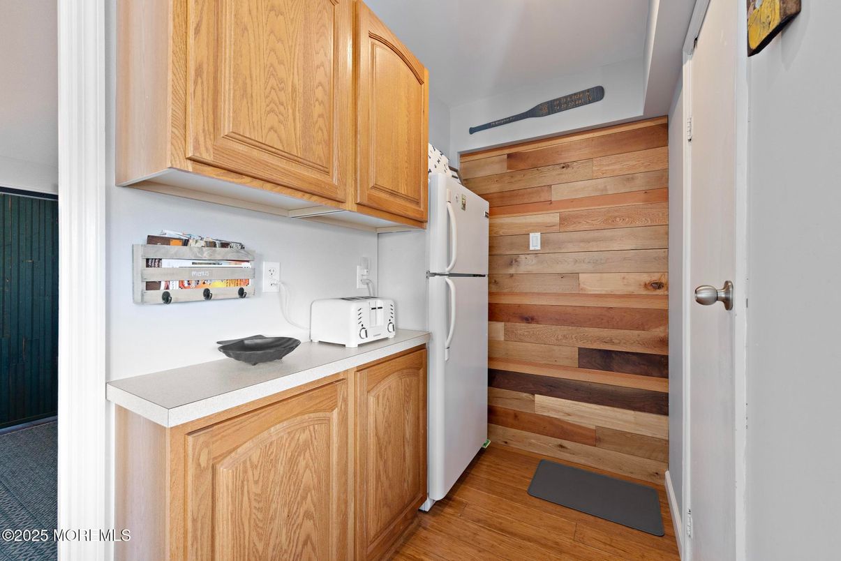 Interior, Kitchen, Wood Texture Flooring, Wooden Walls