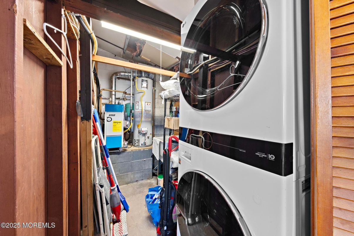 Interior, Utility Closets, Washer