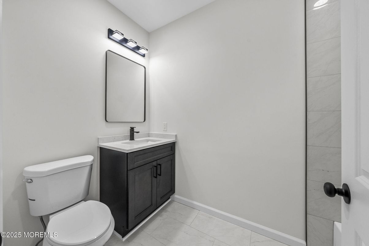 Bathroom, Interior, Marble, Marble Walls