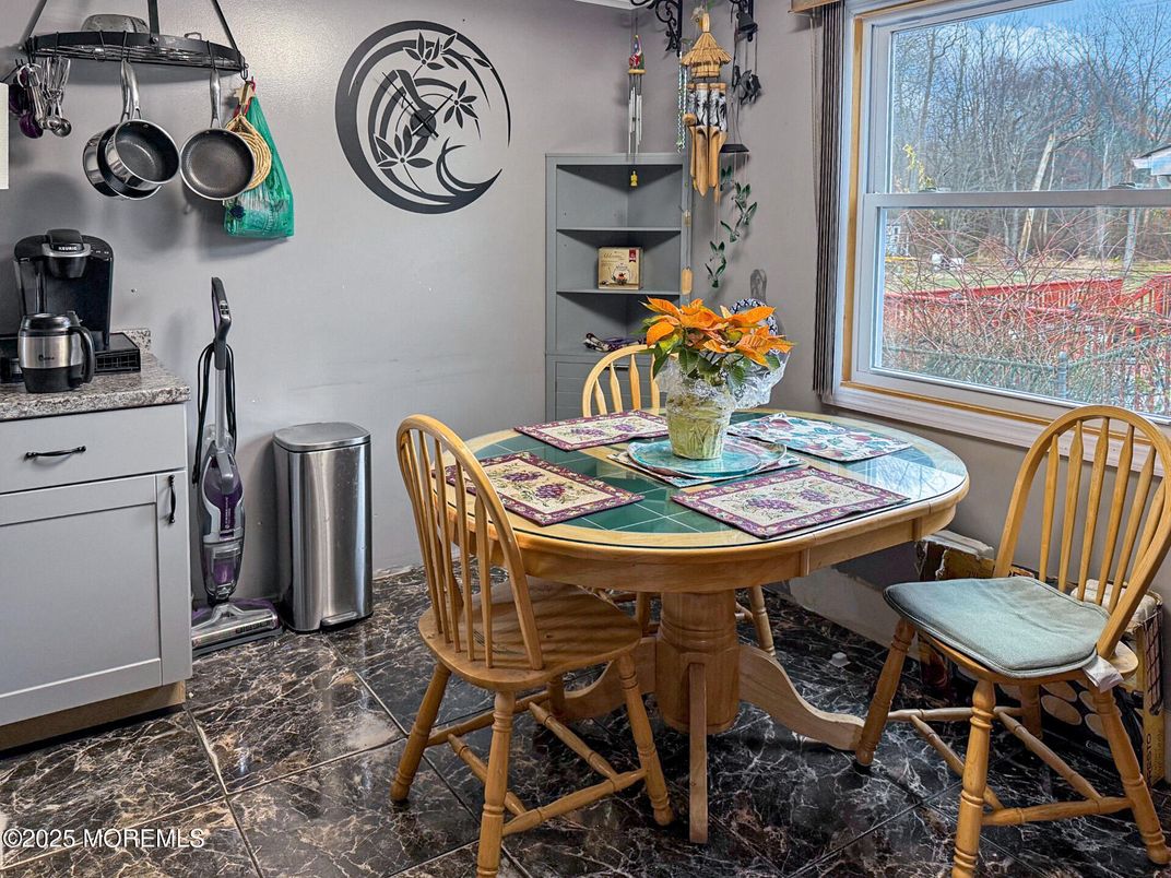 Dining room, Interior
