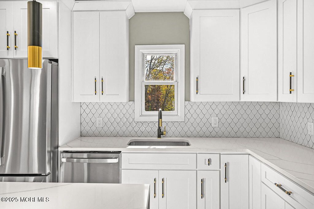 Interior, Kitchen, Stainless Steel Appliances