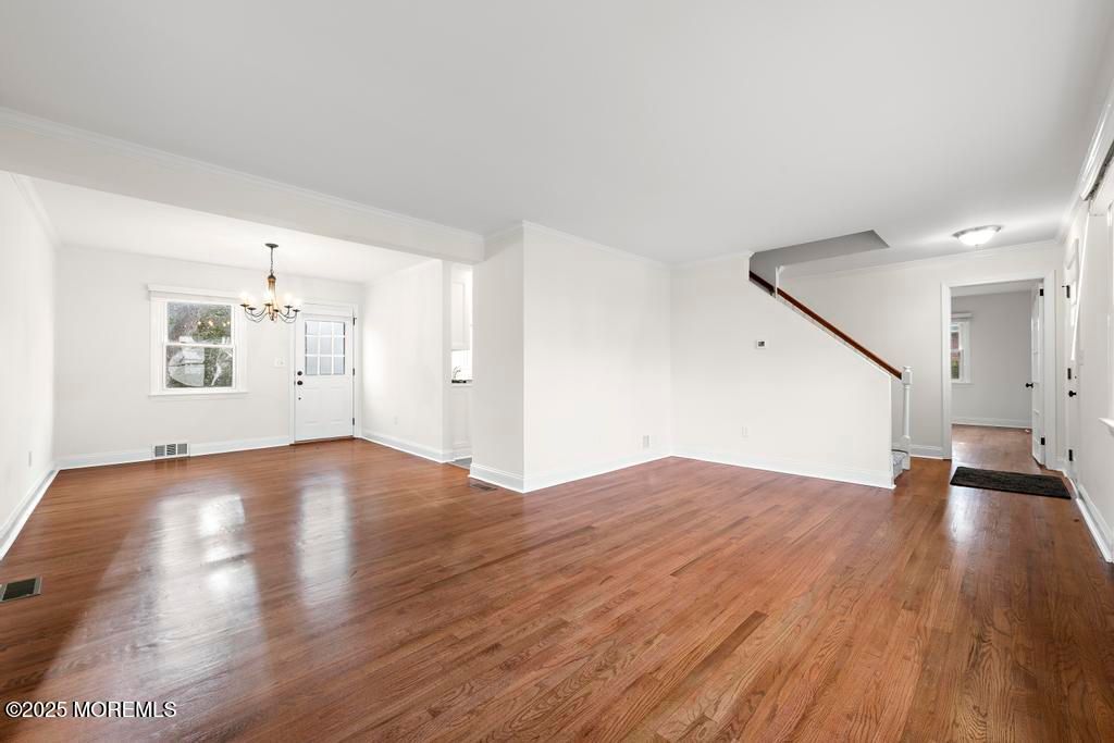 Chandelier, Empty room, Interior, Wood Texture Flooring