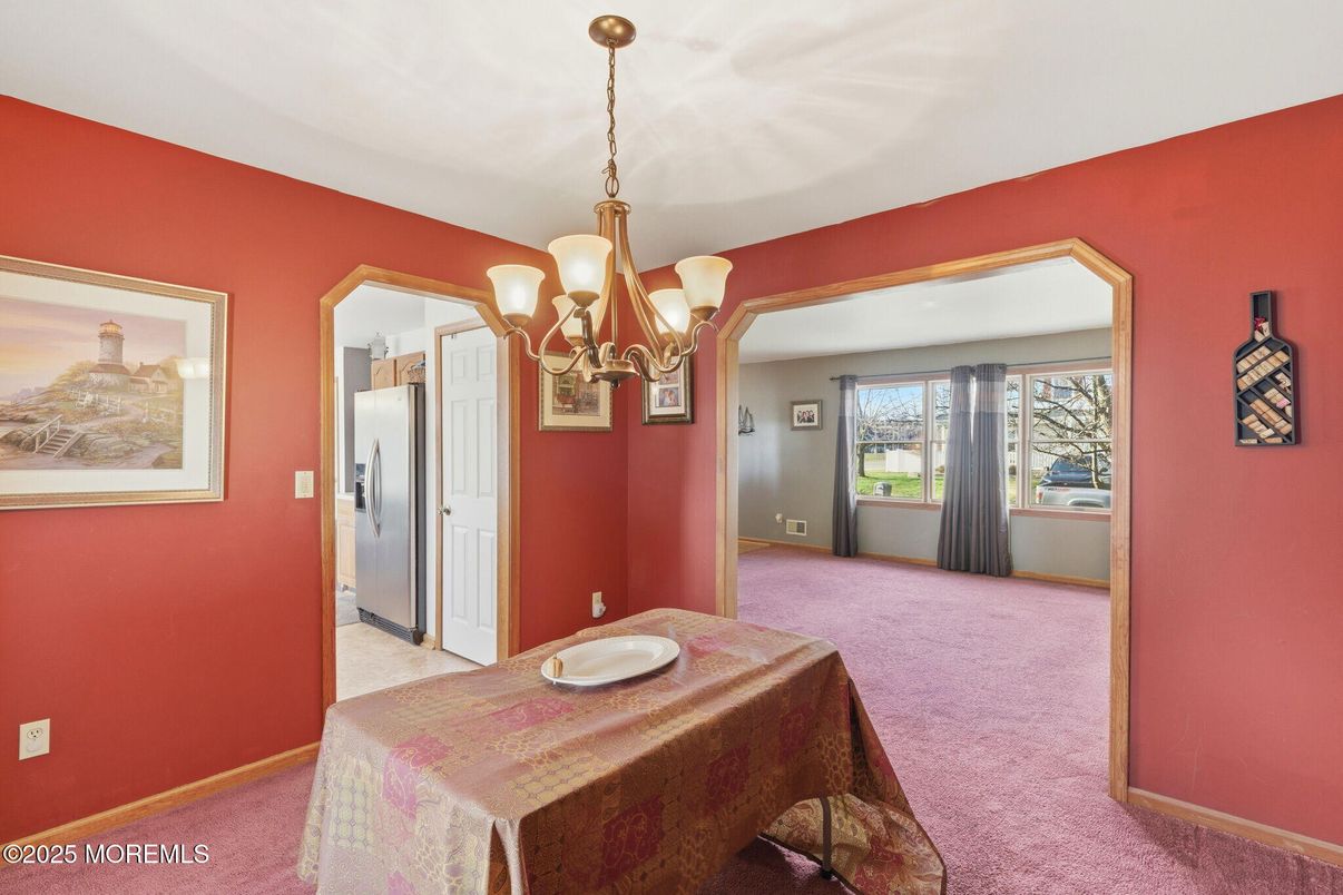 Chandelier, Dining room, Interior