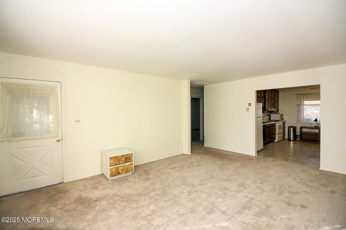 Empty room, Interior, Kitchen