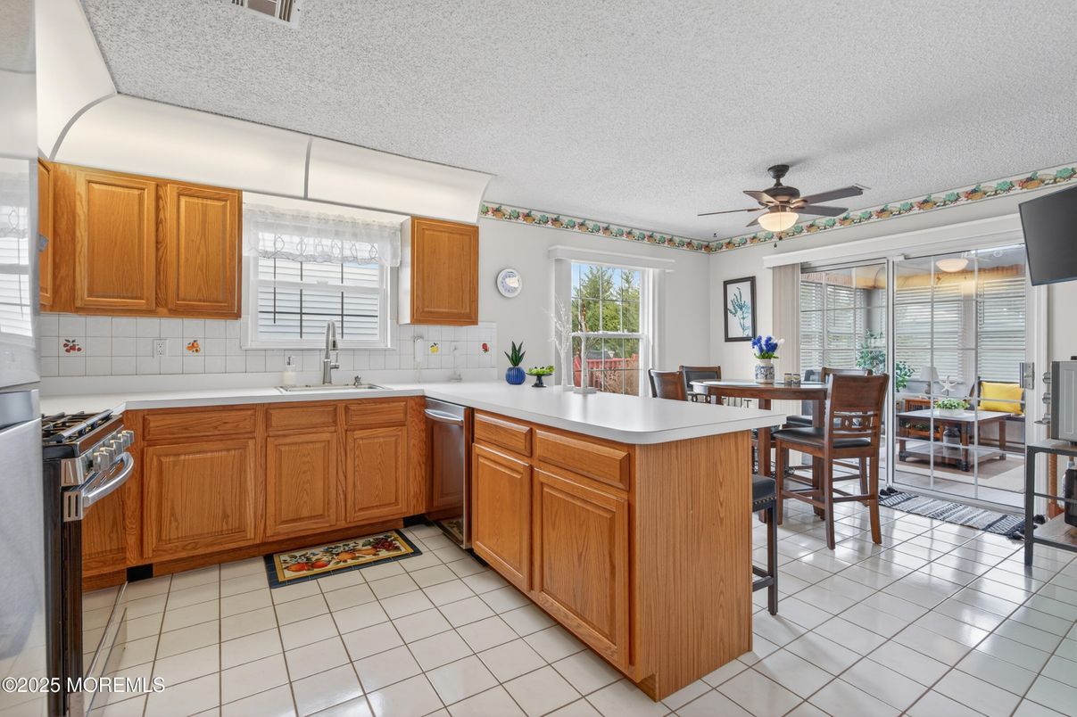 Dining room, Interior, Kitchen