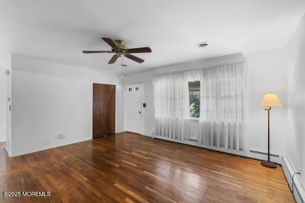 Empty room, Interior, Wood Texture Flooring