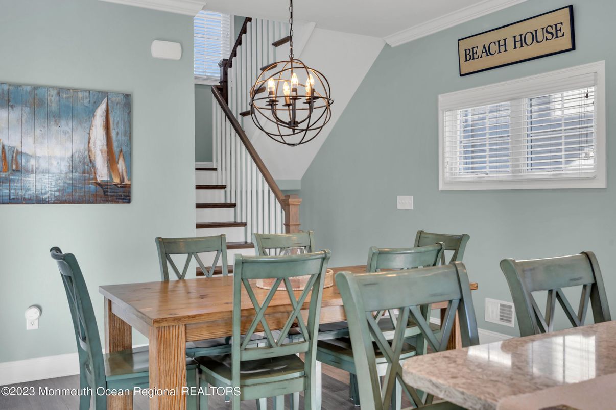 Chandelier, Dining room, Interior, Pendant Lights, Wood Texture Flooring