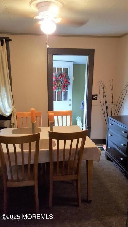 Dining room, Interior