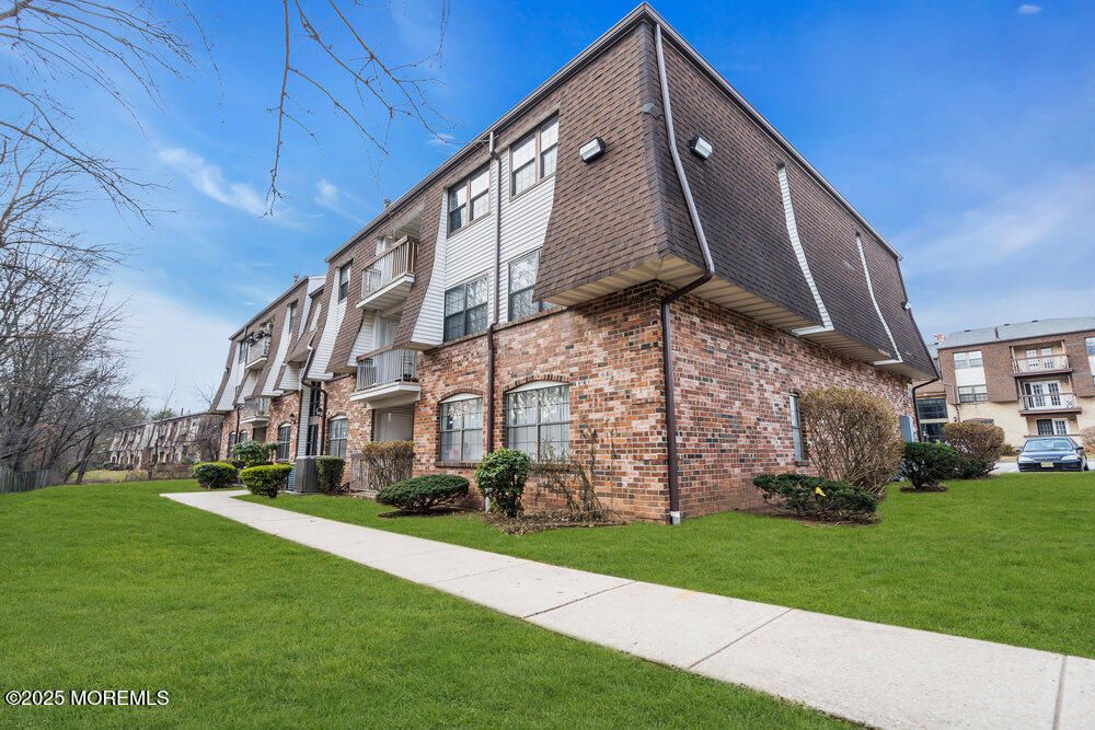 Exterior, Facade, Brick Facade, Tudor Revival