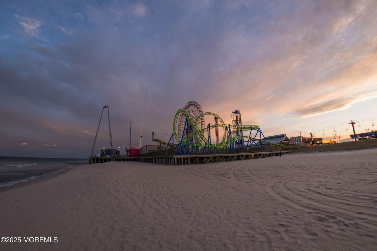 Exterior, Playground