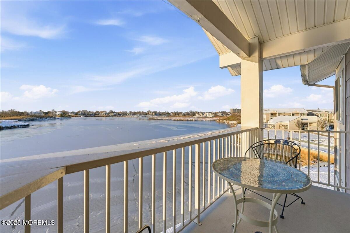 Water, Exterior, Other