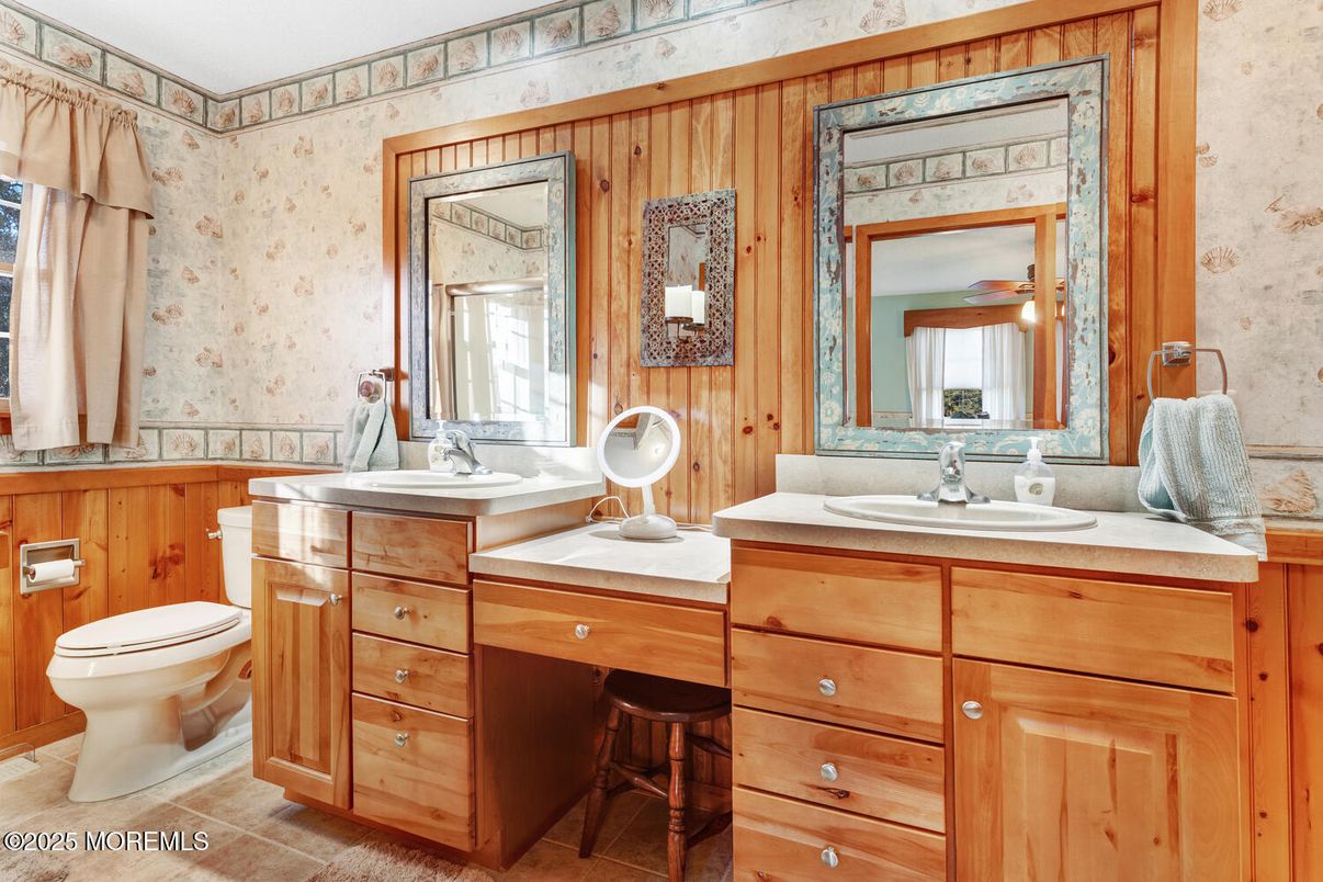 Bathroom, Dual Sink Vanities, Interior, Wooden Walls
