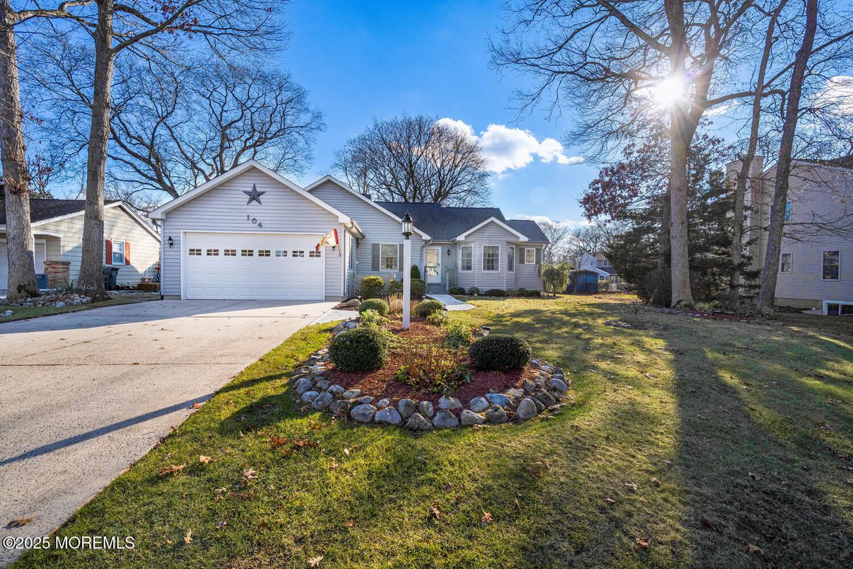 Attached, Backyard, Exterior, Facade, Ranch