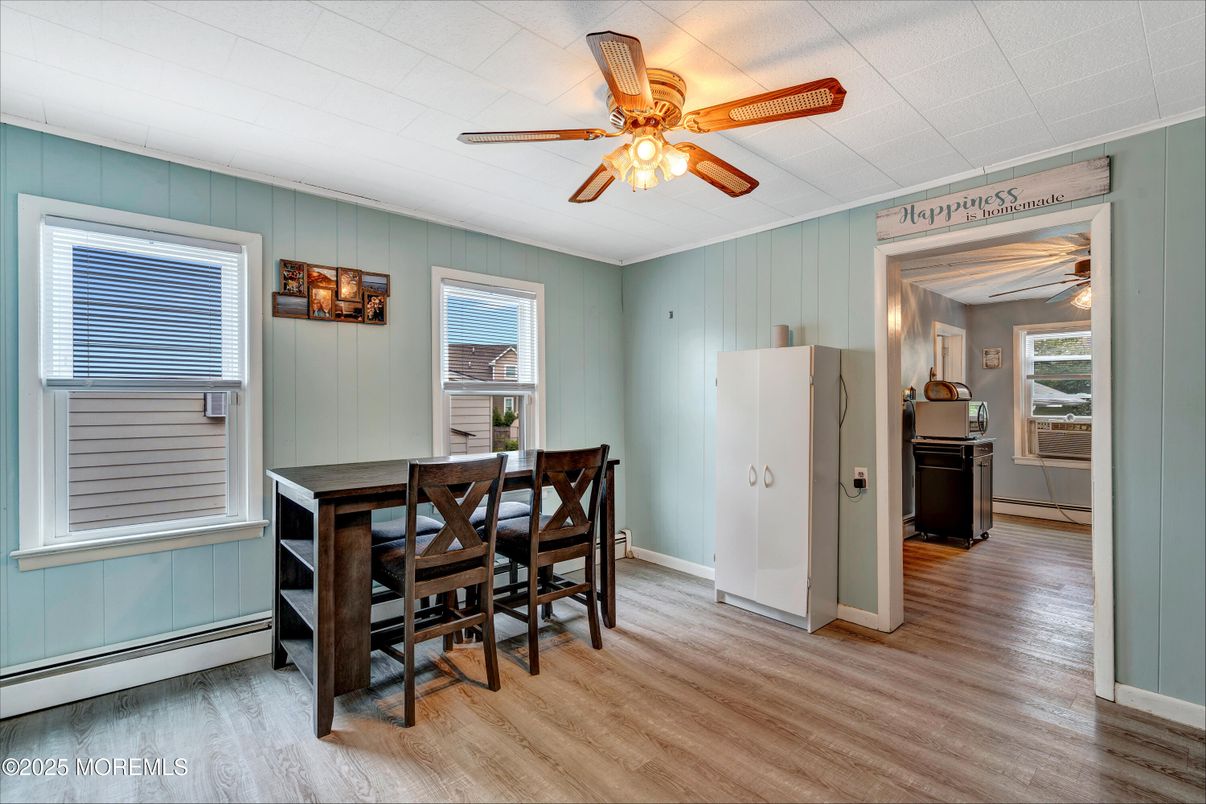 Dining room, Interior, Wood Texture Flooring