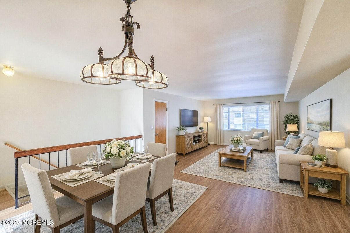 Chandelier, Dining room, Interior, Living room, Wood Texture Flooring