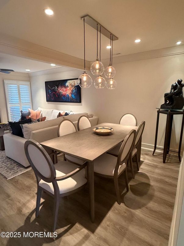 Dining room, Interior, Living room, Pendant Lights, Recessed Lighting, Wood Texture Flooring