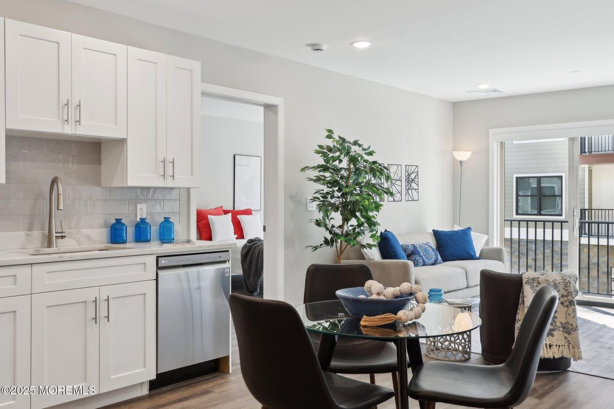 Dining room, Interior, Kitchen, Living room, Recessed Lighting, Stainless Steel Appliances, Wood Texture Flooring