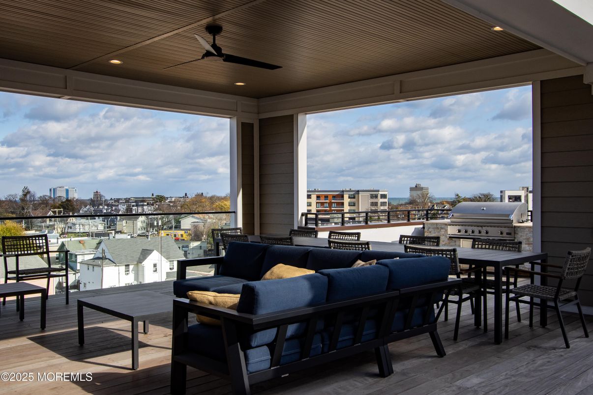 Dining room, Interior, Recessed Lighting, Water, Wood Texture Flooring