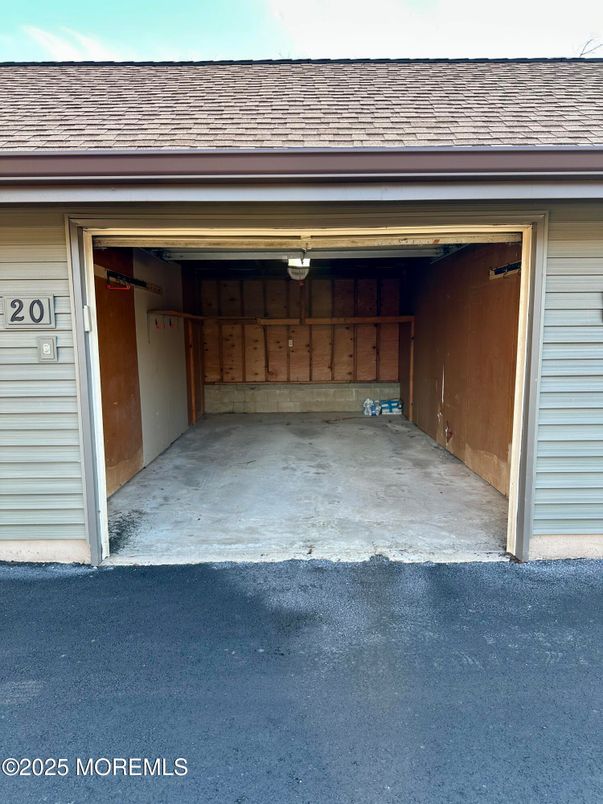 Detached Garage, Exterior, Garage