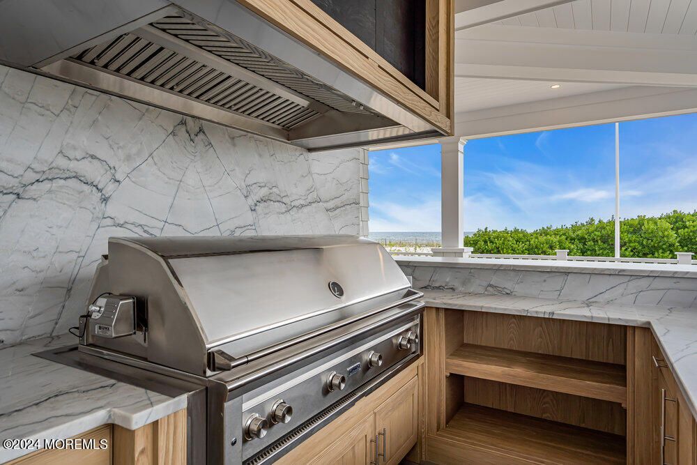 Interior, Marble Walls