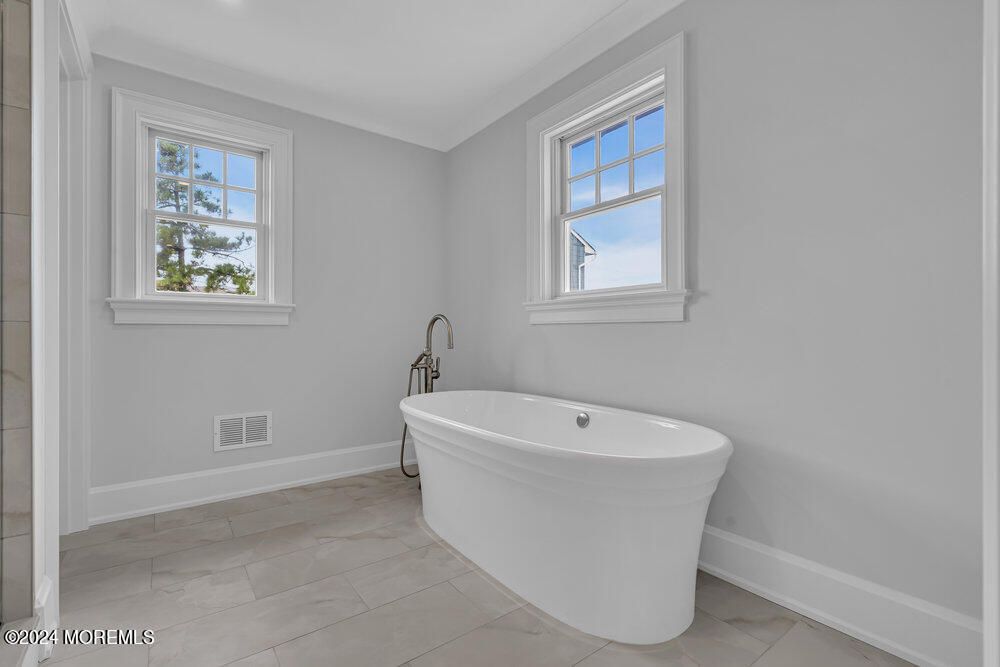 Bathroom, Free Standing Baths, Interior, Marble